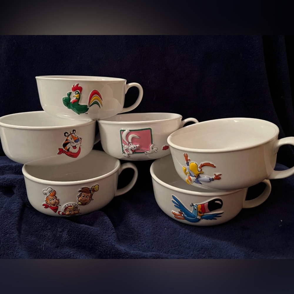 Kelloggs bowls with handles